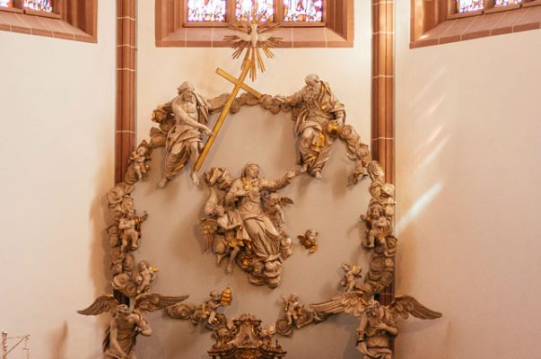 Dreifaltigkeit:Wie kann drei eins sein, und einer drei? - Liebfrauen